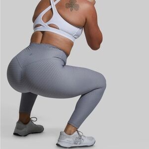 Born Primitive- Paragon Leggings M